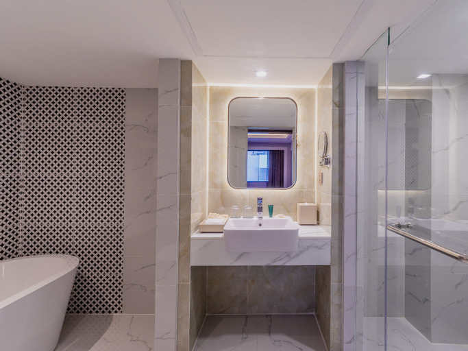 Bathroom 21