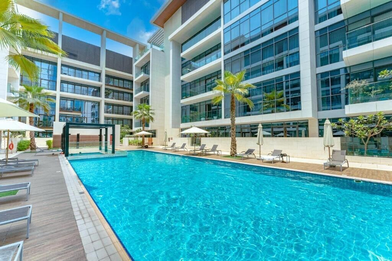 Sport & Beauty 5, Aya - Awe-inspiring 2BR in City Walk with Balcony, Dubai