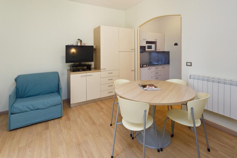 Dining Room 17