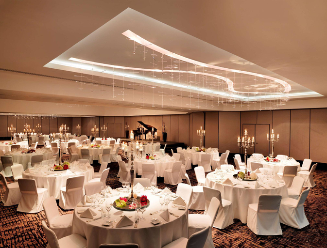Others 5, Hyatt Regency Koln, Köln