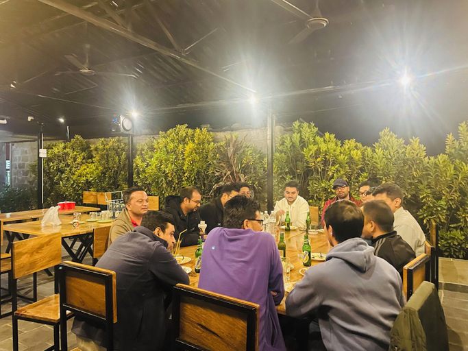 Food & Drinks 4, Hotel Vibe, Gandaki