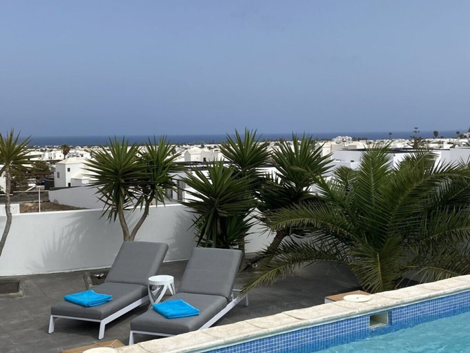 Others 5, Mesmerising Apartment in Playa Blanca, Las Palmas