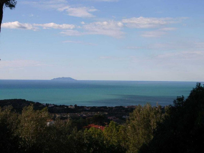 View from property, Casina Montenero Comfortable Holiday Residence, Livorno