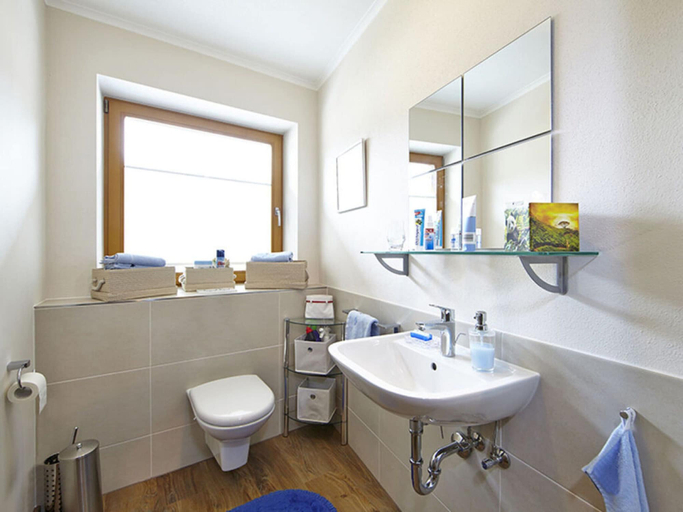 Bathroom 3, Pleasant Apartment in Kirchberg im Wald, Garmisch-Partenkirchen