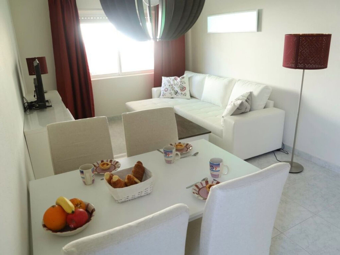 Dining, Apartment on the Beach in Vale Centianes, Lagoa