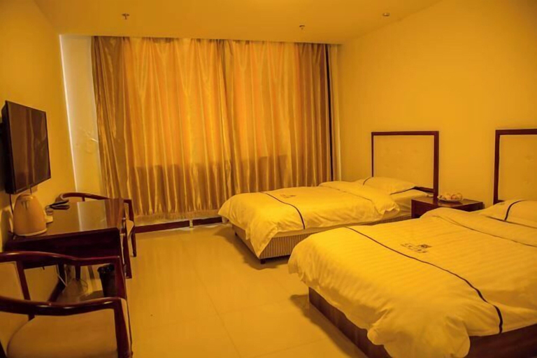 Bedroom 3, Great Gate Hotel, Ordos