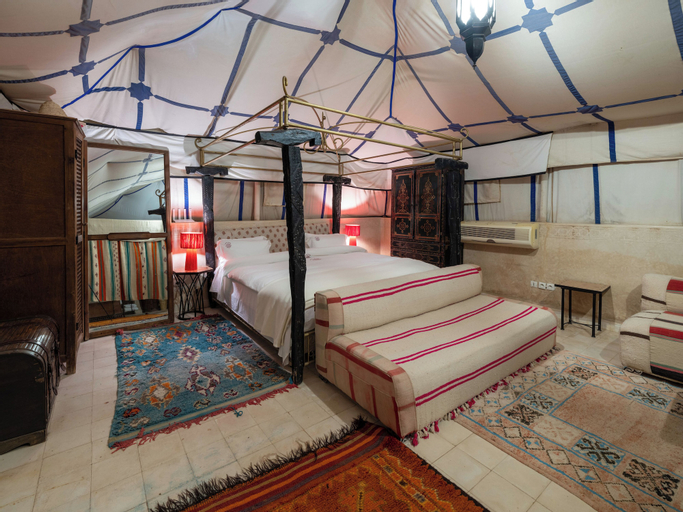 Bedroom 18