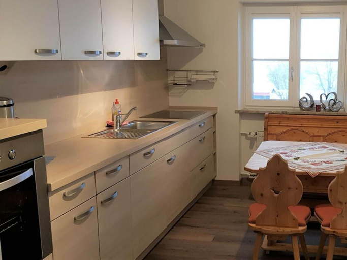 Private kitchen, Holiday Apartment Breit, Regen