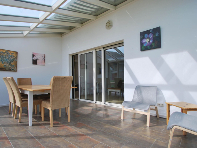 Others 4, Beautiful Villa With Conservatory, Wûnseradiel