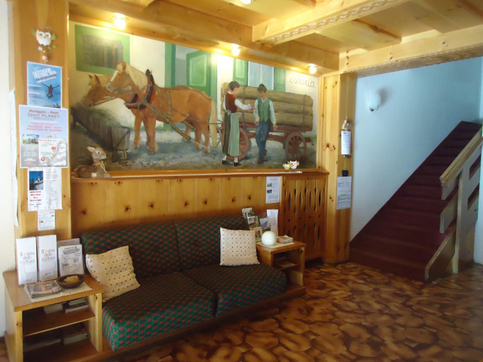 Public Area, Hotel De Fronz, Trento