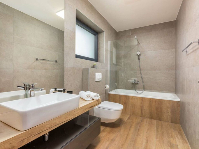 Bathroom 4, Villa Ana Skicini, Svetvinčenat