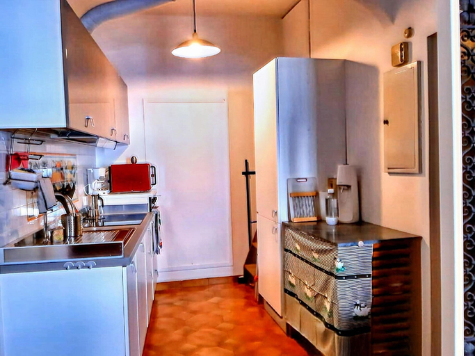 Private kitchen 5, Apartment in Cervione With Balcony/terrace, Haute-Corse
