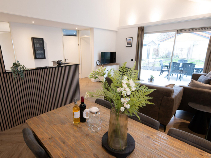 Others 2, Deluxe Canal-side Stay, Zevenhuizen-Moerkapelle