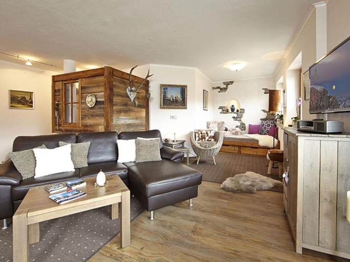Living area 4, Pleasant Apartment in Kirchberg im Wald, Garmisch-Partenkirchen