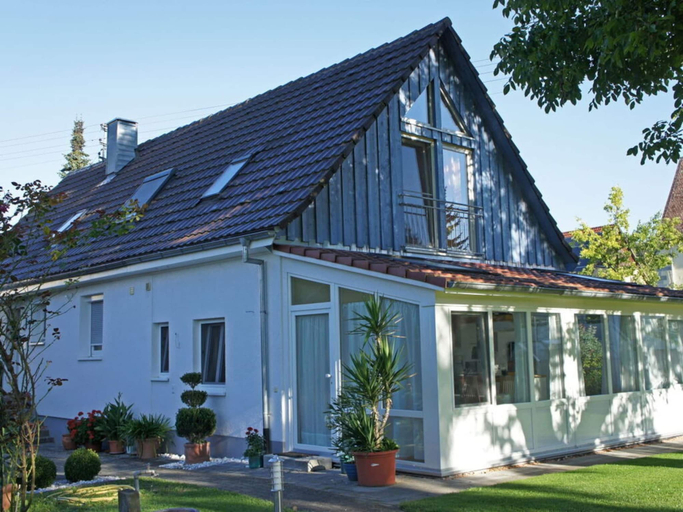Primary image