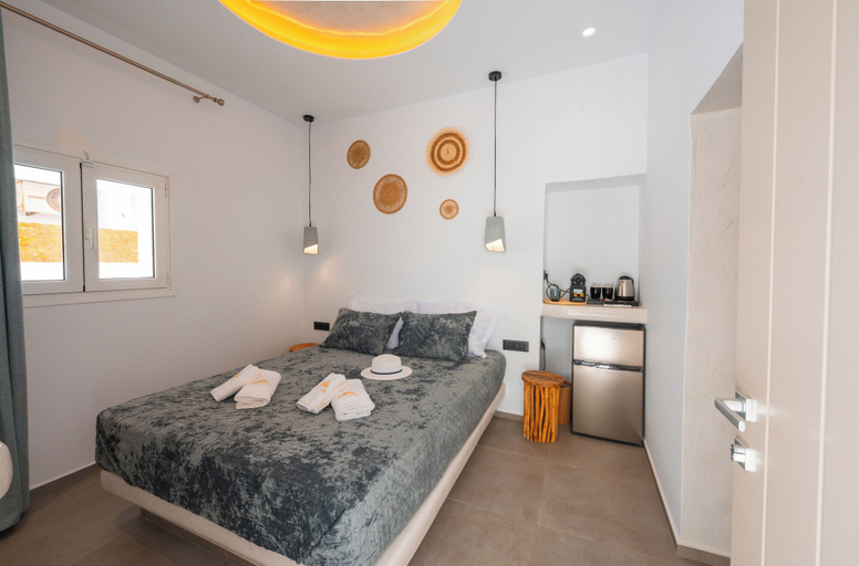 Bedroom 3, Tre Fiori - The Retreat Suites, South Aegean