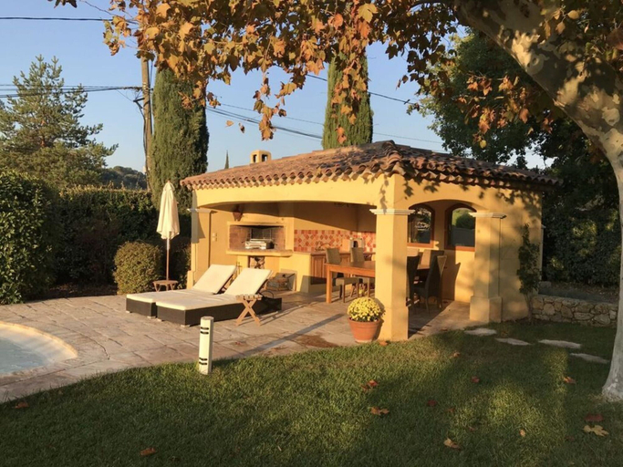 Exterior 2, Villa La Bastide Comfortable Vacation Home, Var
