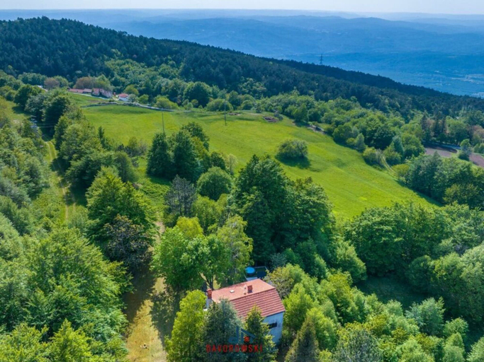 Aerial view 2, Bergwoning Emerald Droom, Lupoglav