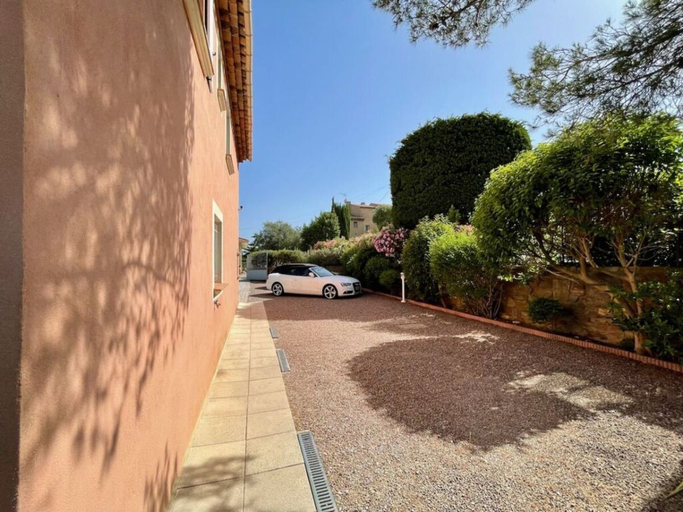 Property grounds 4, Rose Comfortable Holiday Residence, Var