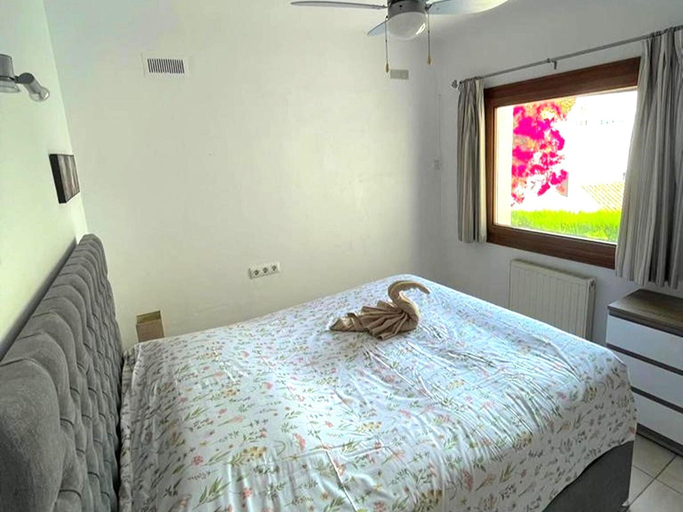 Bedroom 2, Villa With Private Pool in Moraira, Alicante