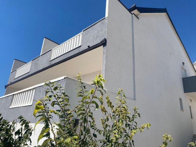 Exterior & Views 2, Apartment Stipic Omis - Three Bedroom Apartment with Terrace, Omiš