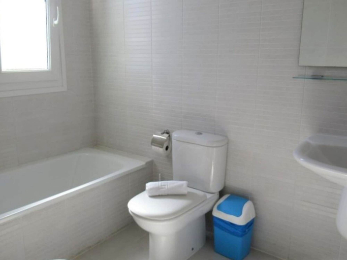 Bathroom 2, Belvilla by OYO La Maison des Sables, Las Palmas