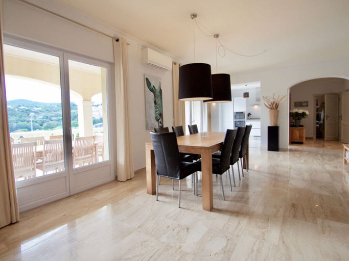 Others 5, Villa Residence du Lac - Sainte Maxime, Var