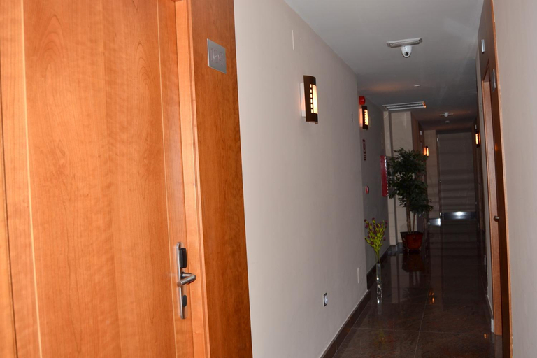 Others 5, Hotel Jarama, Zamora