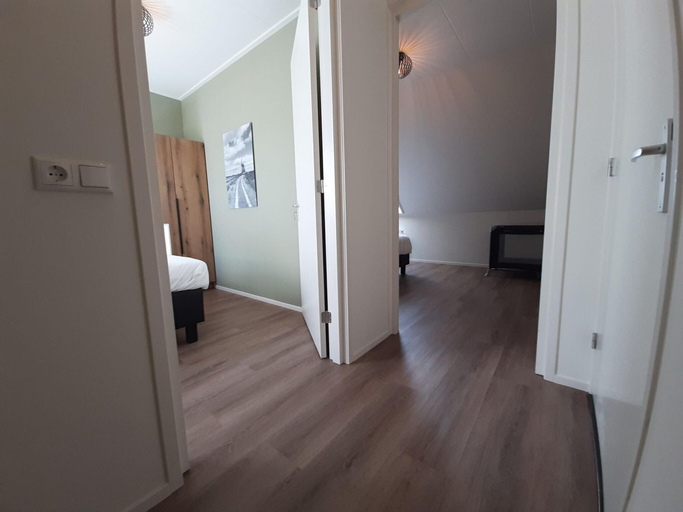Others 4, Villa in Leons near Frisian Lake District, Littenseradiel