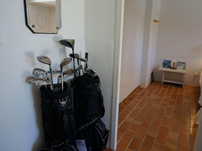 Room 5, Holiday Home in Lorgues With Private Pool, Var