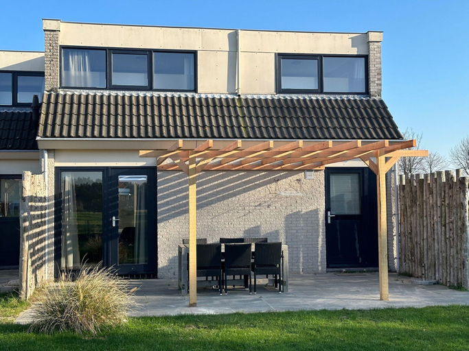 Dining 2, Holiday Home on Texel Island With Terrace, Texel