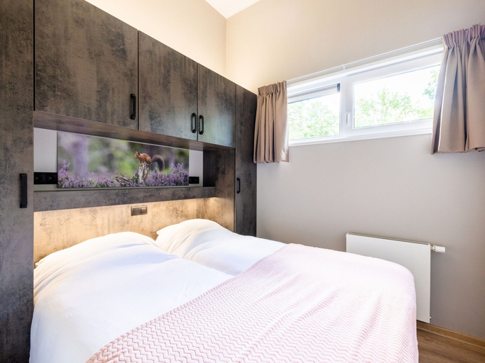 Room 2, Woodland Stay With Heated Pool, Apeldoorn