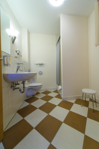 Bathroom 4, Akzent Hotel Goldner Stern, Forchheim