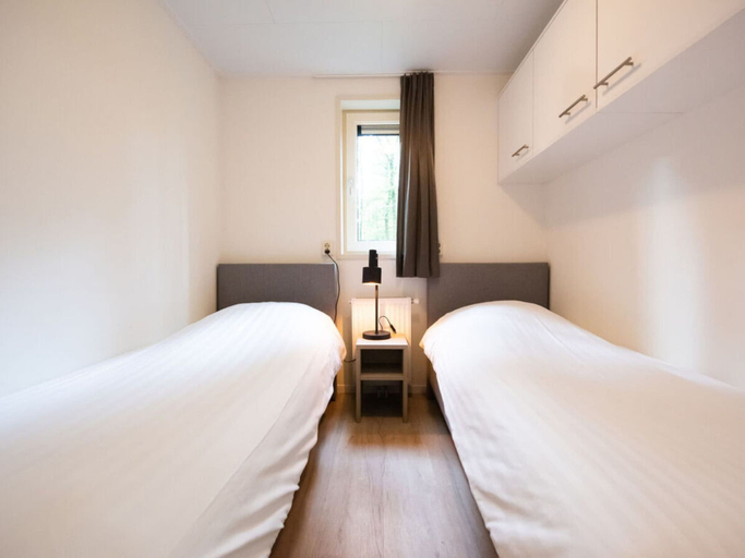 Room 5, Paviljoen 4 Personen, Ooststellingwerf