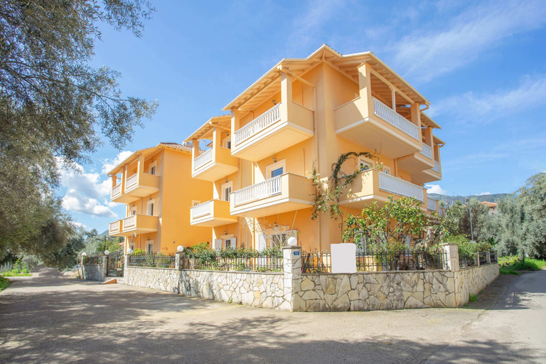 Exterior & Views 2, Nydri Mediterraneo Apartments, Ionian Islands