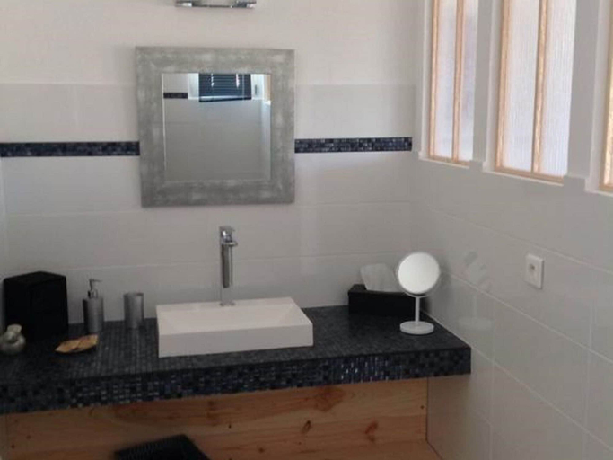 Others 5, Charming Villa in Le Bois-plage With Private Pool, Charente-Maritime