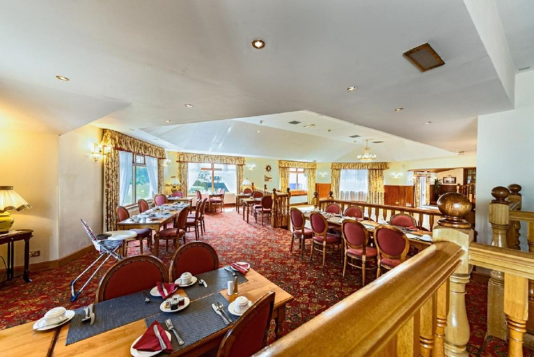 Food & Drinks 4, Moorings Hotel, Highland