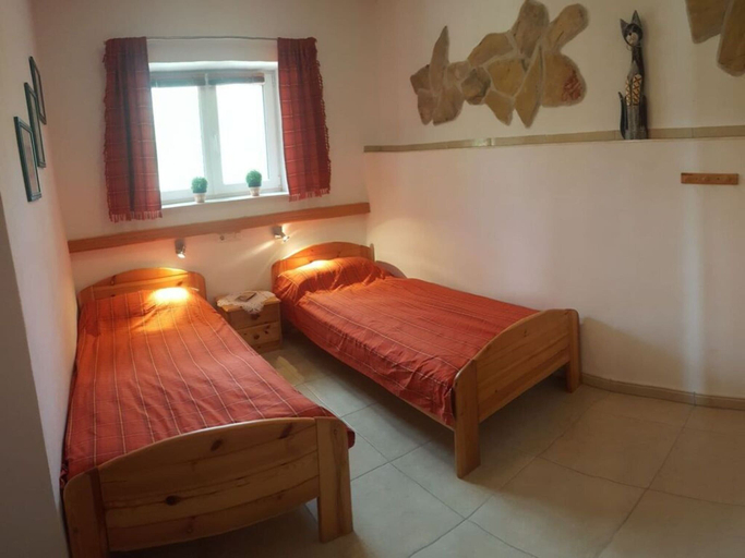 Room 5, in the Finca Caroline, Alicante