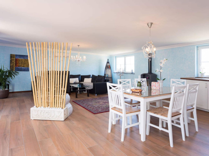 Dining 5, Lovely Apartment in Arona, Santa Cruz de Tenerife
