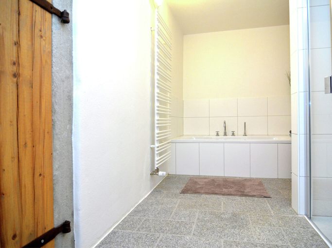 Bathroom 5, Sunny Holiday Home Near the Forest, Schwandorf