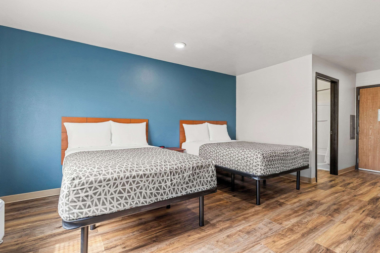 Bedroom 3, WoodSpring Suites Tulsa, Tulsa