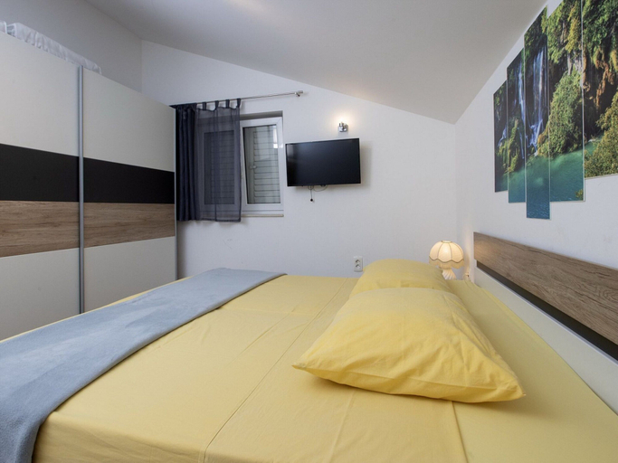 Room 3, Apartment Mia - Two Bedroom Apartment With Balcony, Split