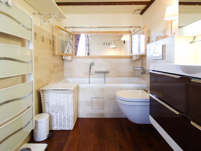 Bathroom 5, Lovely Holiday Home in Port Grimaud With Terrace, Var