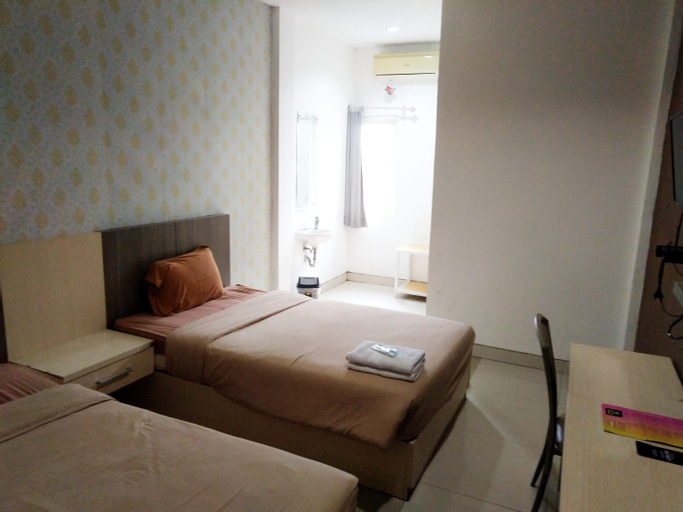 Bedroom 6