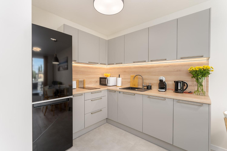 Others 4, Perlowa Przystan Rent - Sienkiewicza, Kołobrzeg