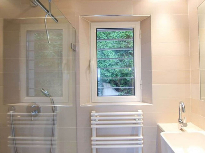 Bathroom 4, Serene Holiday Home in Grimaud With Private Pool, Var