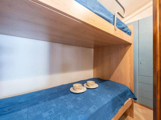Room 2, Small House a Stone's Throw From the sea, Nuoro