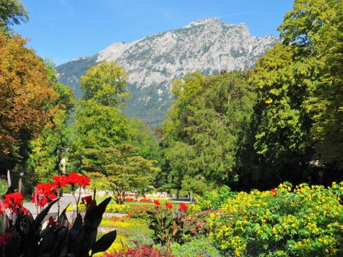 Property grounds 2, Salzburg Comfortable Holiday Residence, Berchtesgadener Land