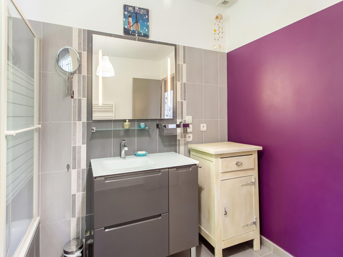 Bathroom 2, Beautiful Holiday Home With Swimming Pool, Var