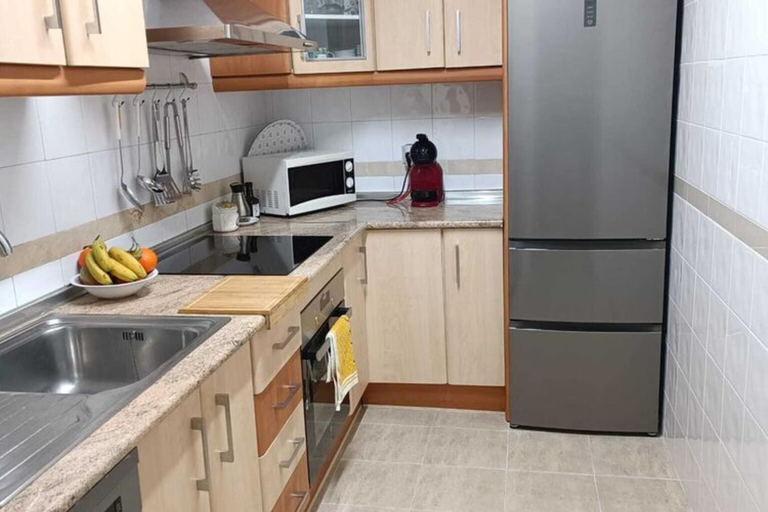 Private kitchen 3, Belvilla by OYO Apartment in Fuengirola, Málaga